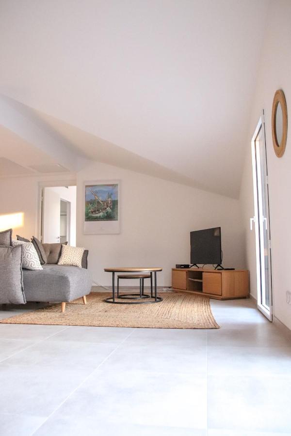 Appartement T3 A 5 Minutes Du Port Et De La Plage 37 Сен-Сир-сюр-Мер Экстерьер фото